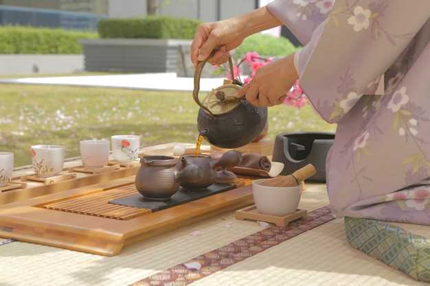 Японские традиции в приготовлении чая - секреты роликов и погремушек для идеального заваривания